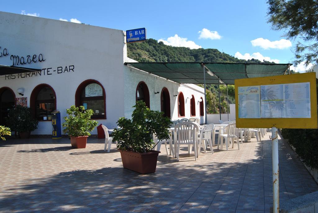 Camping B&B Gioiosa ג'ויוזה מריאה מראה חיצוני תמונה