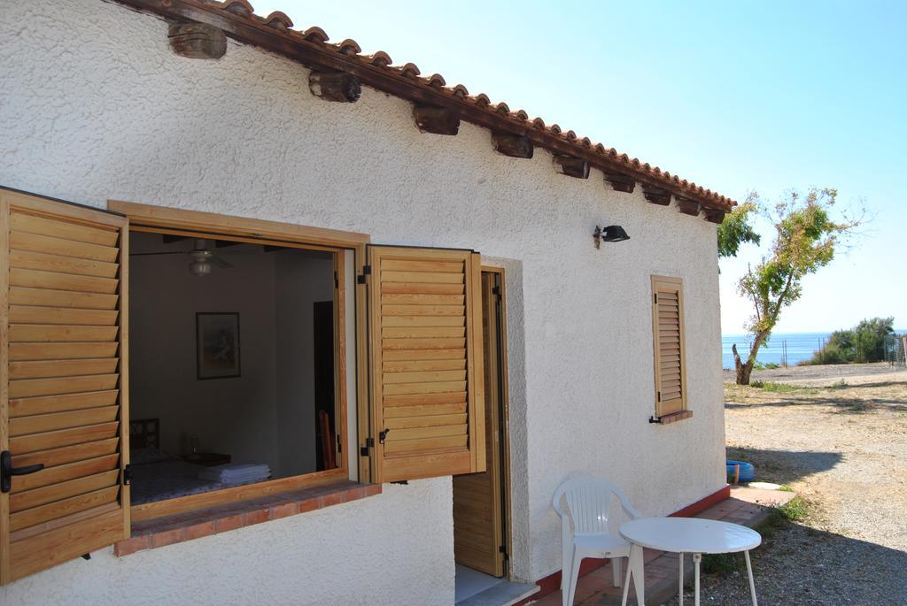 Camping B&B Gioiosa ג'ויוזה מריאה מראה חיצוני תמונה