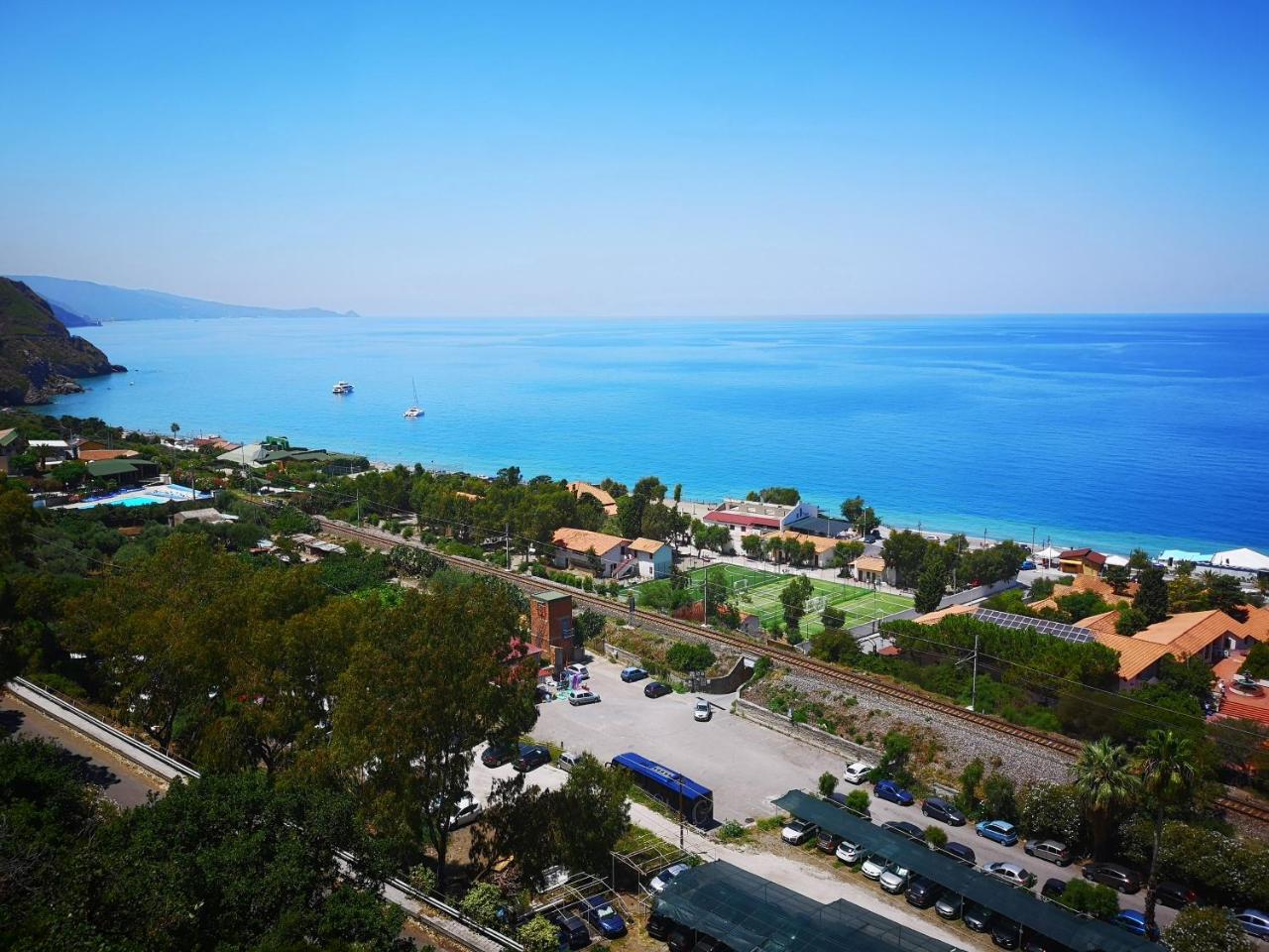 Camping B&B Gioiosa ג'ויוזה מריאה מראה חיצוני תמונה