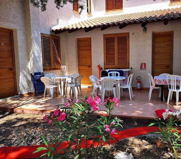 Camping B&B Gioiosa ג'ויוזה מריאה מראה חיצוני תמונה